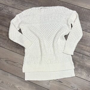 LOFT Textured Gauze-like White Sweater 3/4 sleeves EUC XS